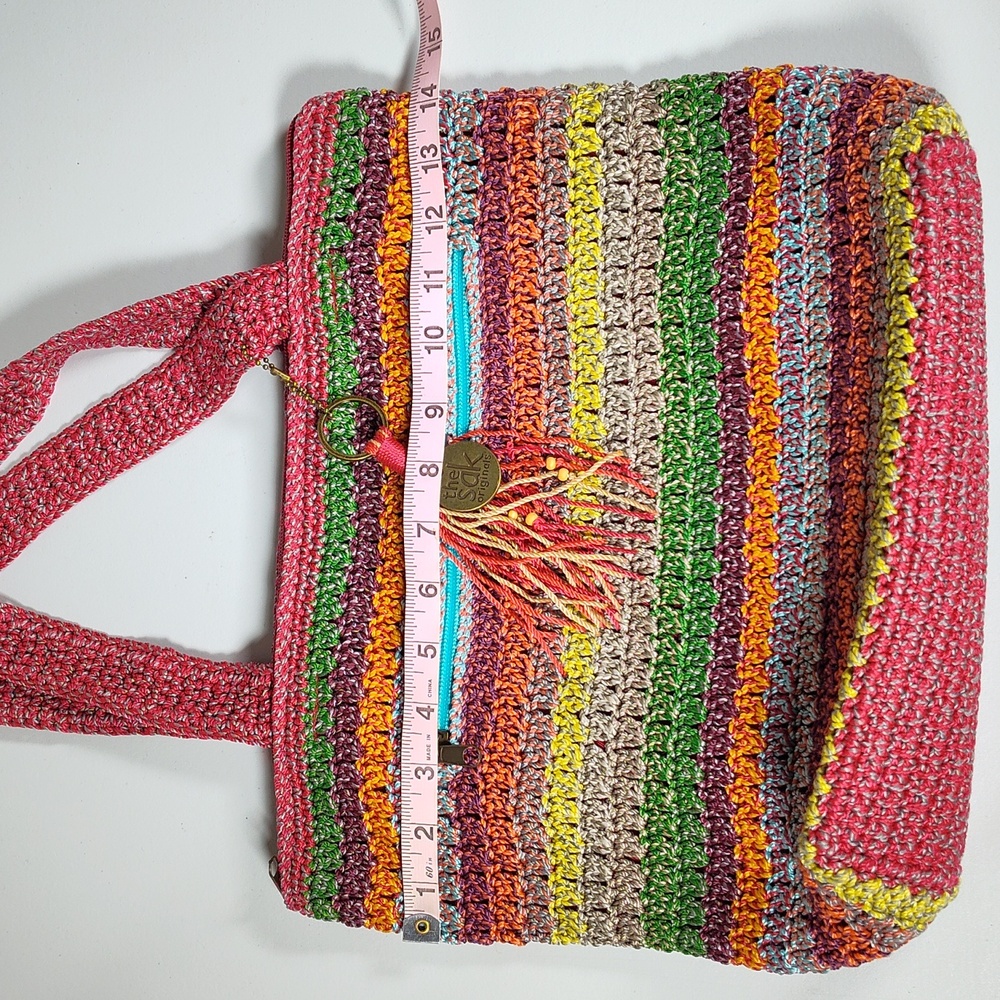 The Sak Riviera crocheted tote bag in Sand Stripe multicolored - Picture 11 of 13